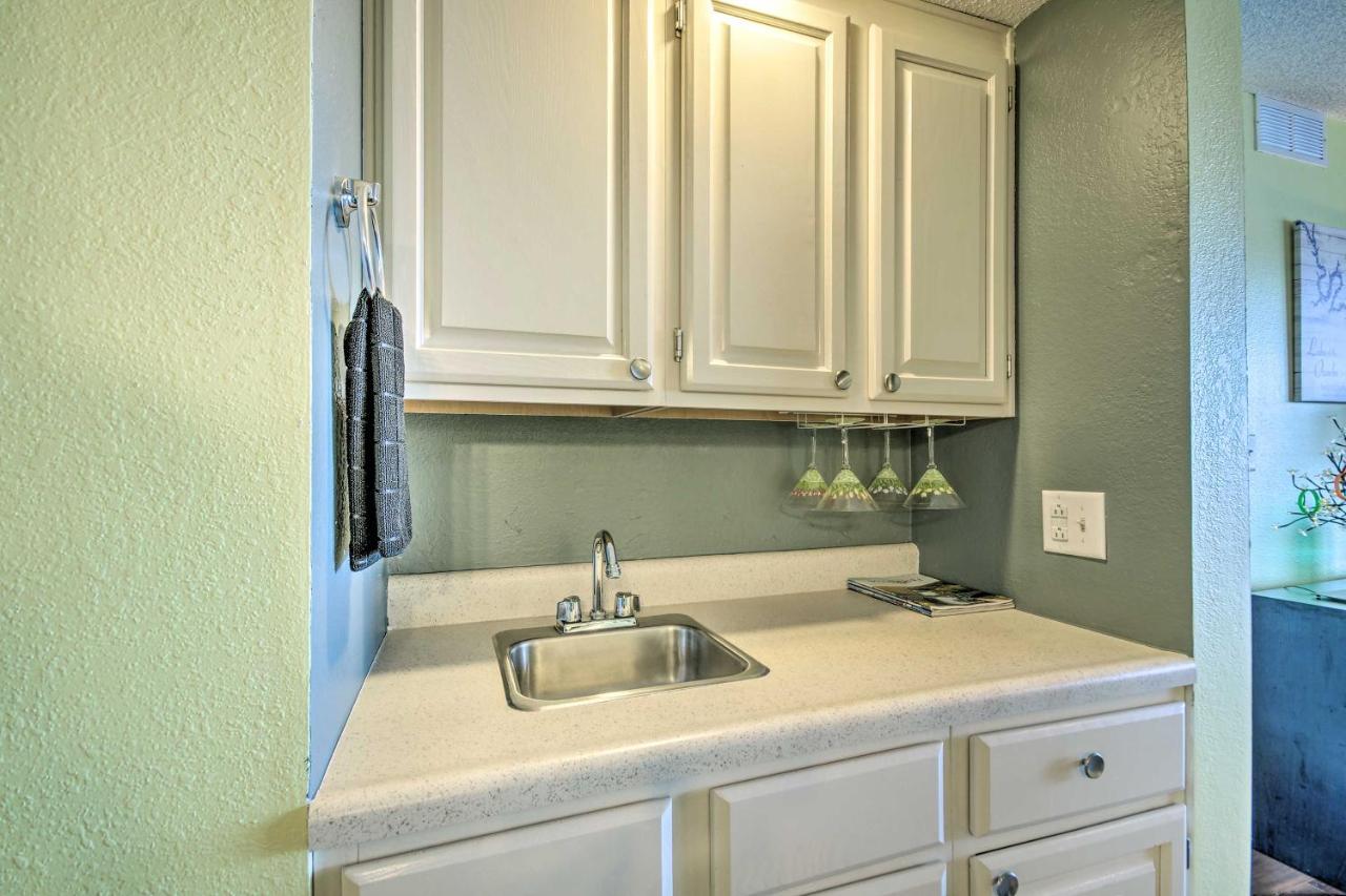 Lakefront Ozarks Condo By Golf And Restaurants! מראה חיצוני תמונה